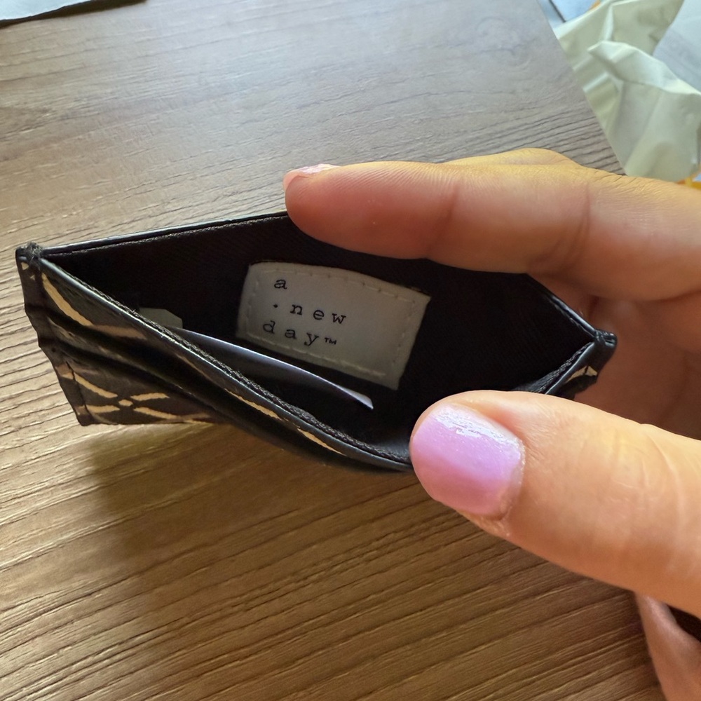 Black and White Card Holder A New Day - Picture 2 of 2